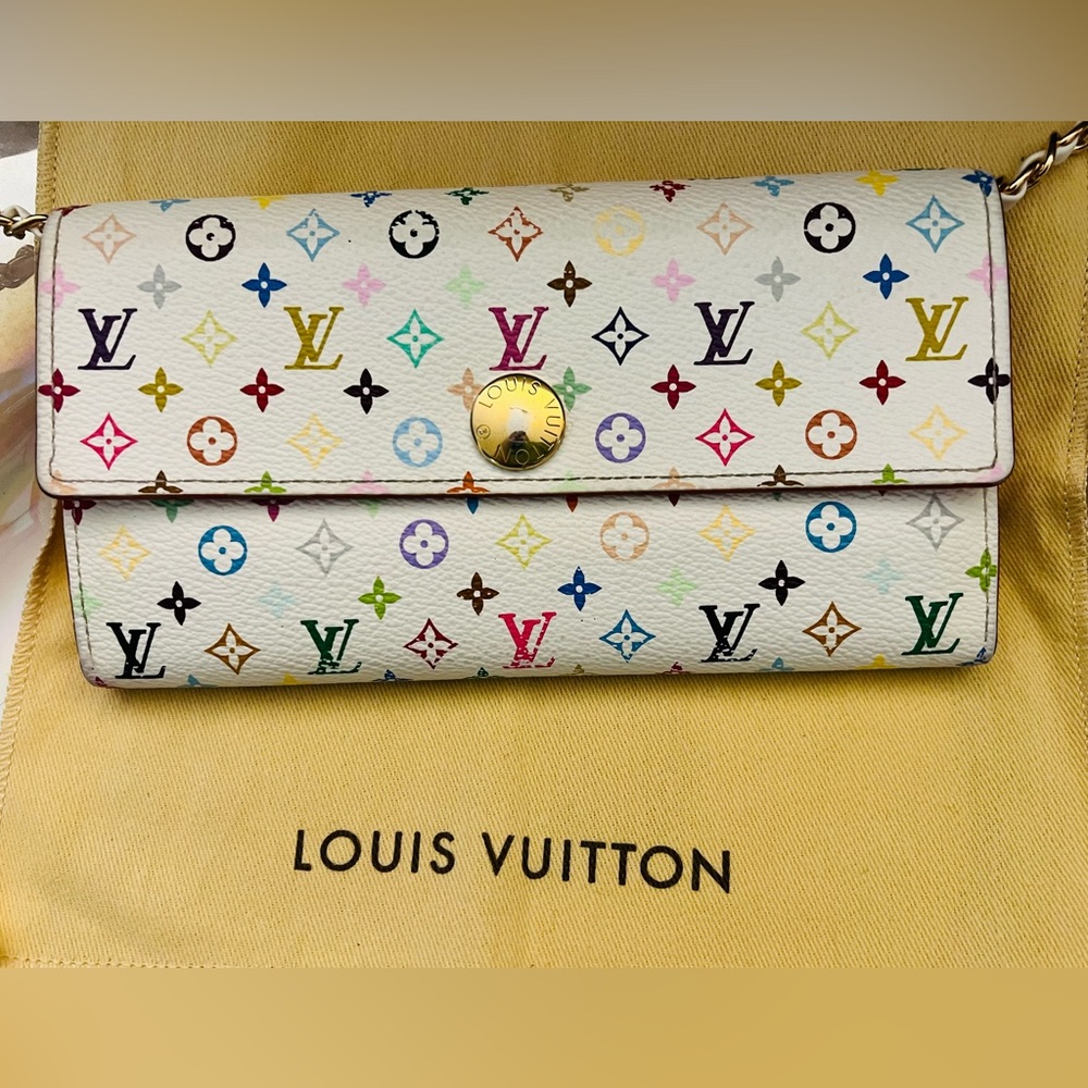 🌟Authentic Louis Vuitton Monogram Multicolor Sarah Wallet w/COA🌟